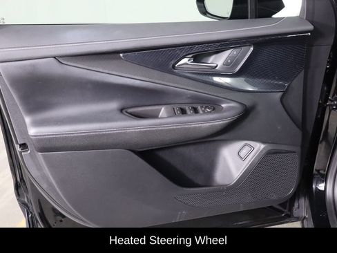 Used 2024 Chevrolet Blazer EV LT AWD/4WD image 19