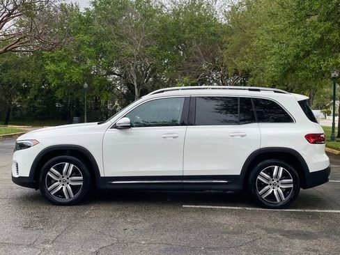 Used 2023 Mercedes-Benz EQB 250+ image 5