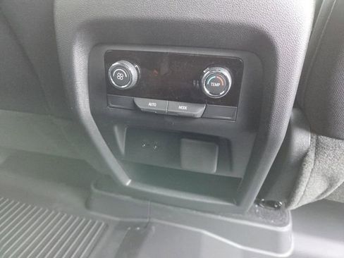 New 2026 Chevrolet Traverse LT w/ Driver Confidence Package image 15