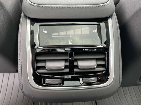 New 2026 Volvo XC60 B5 Plus w/ Protection Package Premier image 4