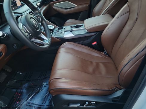 Used 2023 Acura MDX SH-AWD w/ Advance Package image 19