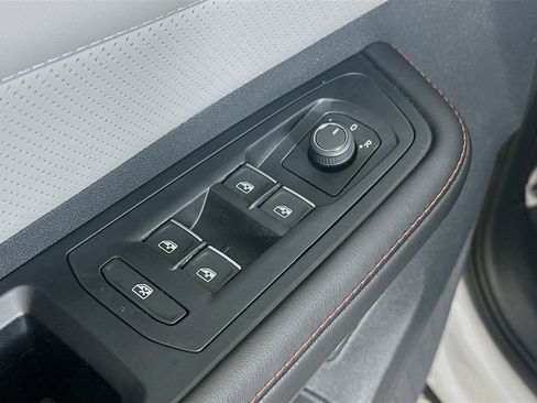 New 2026 Volkswagen Atlas Peak Edition AWD/4WD image 17
