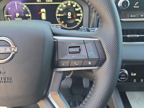 New 2026 Nissan Rogue SL AWD/4WD image 18