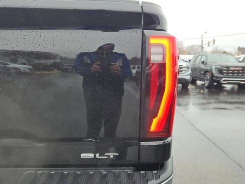 New 2026 GMC Sierra 2500 SLT w/ SLT Convenience Package image 10