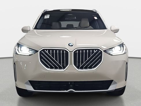 New 2026 BMW X3 xDrive30 w/ Convenience Package image 2