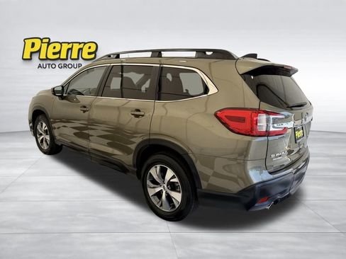 Used 2025 Subaru Ascent Premium AWD/4WD image 2