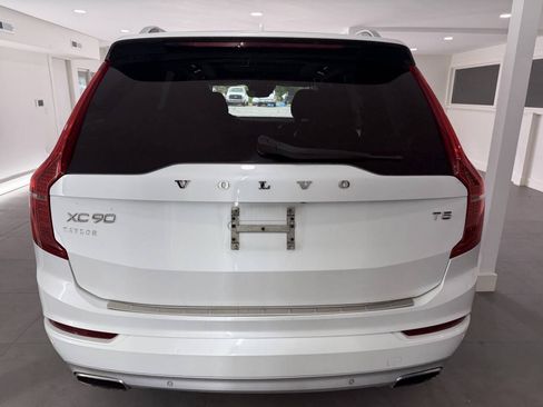 Used 2016 Volvo XC90 T5 Momentum FWD image 6