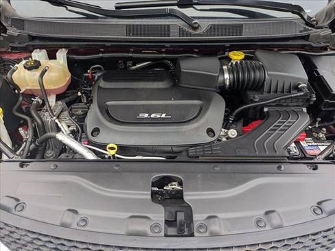 Used 2018 Chrysler Pacifica Touring-L w/ Advanced Safetytec Group FWD image 23
