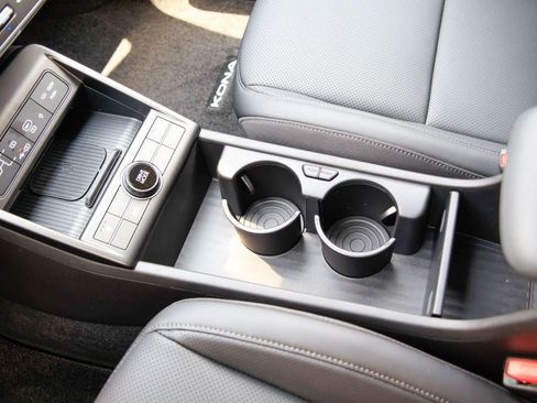 New 2026 Hyundai Kona SEL Premium FWD image 19