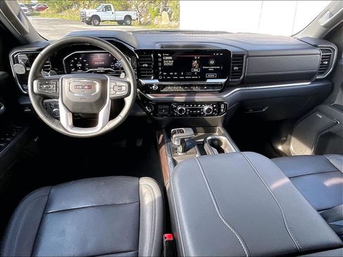 Used 2023 GMC Sierra 1500 SLT w/ SLT Premium Package AWD/4WD image 20