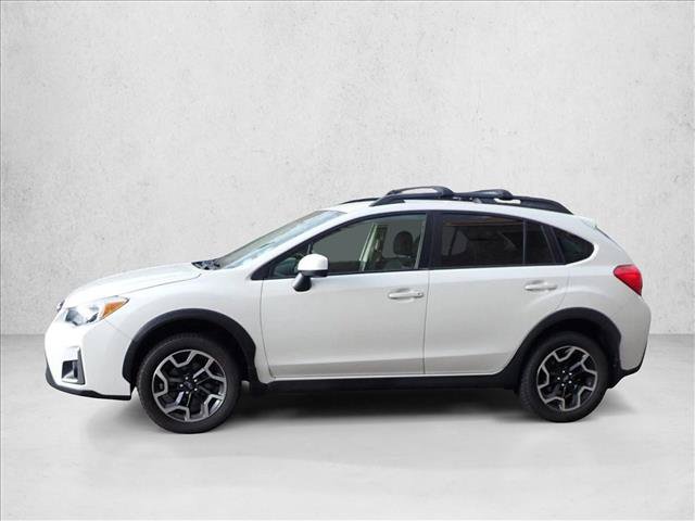 Used 2017 Subaru Crosstrek 2.0i Premium AWD/4WD image 2