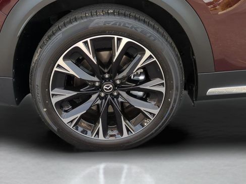Used 2024 MAZDA CX-90 Plug-In Hybrid w/ Premium Pkg AWD/4WD image 26