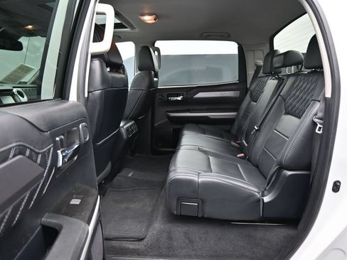 Used 2018 Toyota Tundra Platinum AWD/4WD image 28