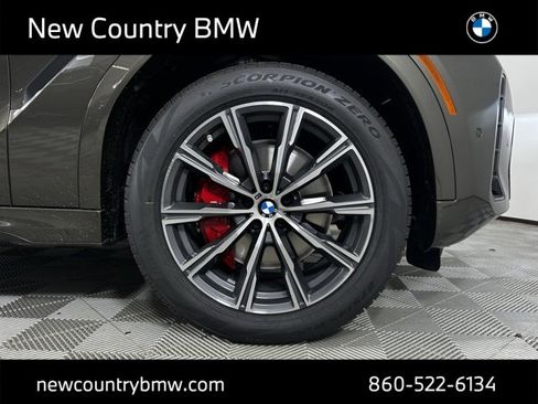 New 2026 BMW X6 xDrive40i image 9