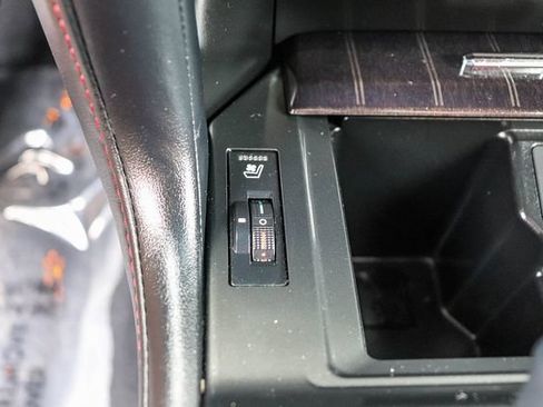Certified 2023 Lexus GX 460 Premium AWD/4WD image 28