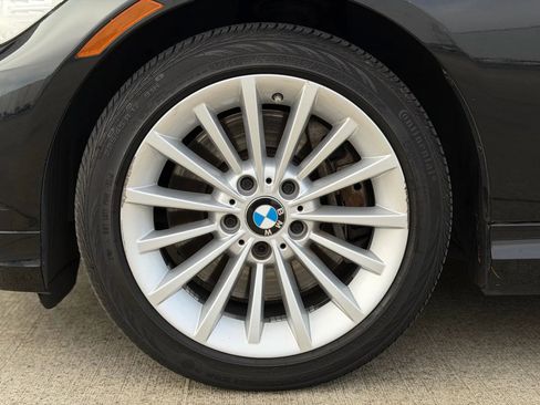 Used 2011 BMW 335i xDrive 335i xDrive Sedan 4D image 29