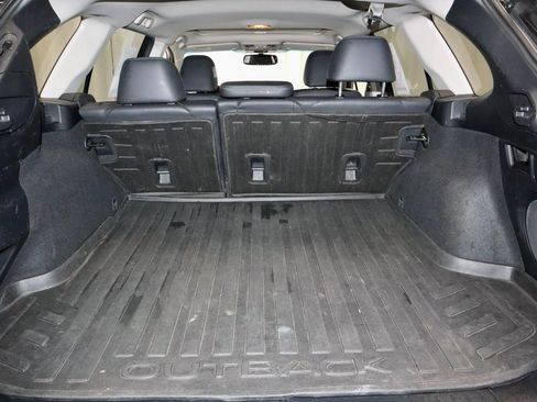 Used 2015 Subaru Outback 2.5i Limited image 16