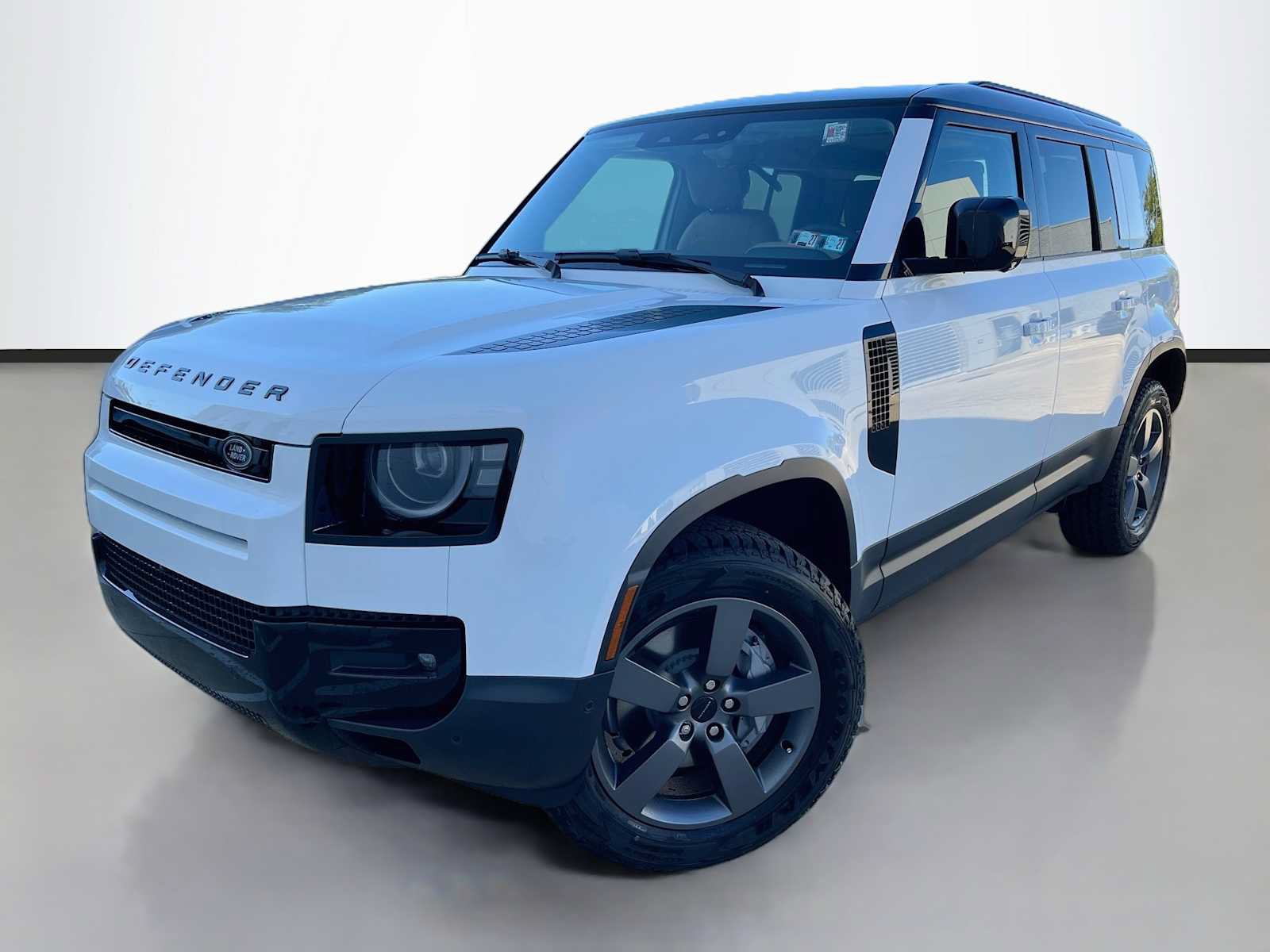 New 2026 Land Rover Defender 110 S AWD/4WD image 1
