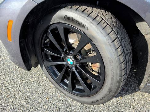 Used 2018 BMW 320i xDrive Sedan image 7