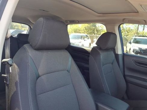 Used 2023 Honda CR-V EX image 12