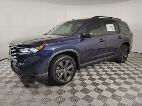 New 2025 Honda Pilot Sport image 18