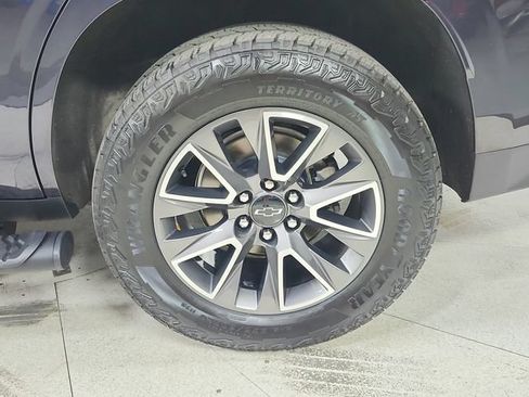 Used 2024 Chevrolet Tahoe Z71 w/ Luxury Package AWD/4WD image 52