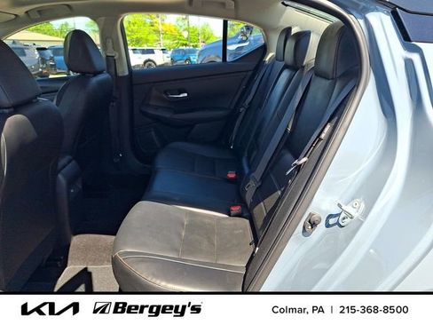 Used 2024 Nissan Sentra SR w/ SR Premium Package FWD image 12