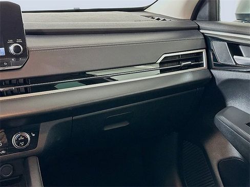Used 2023 Mitsubishi Outlander SE image 22