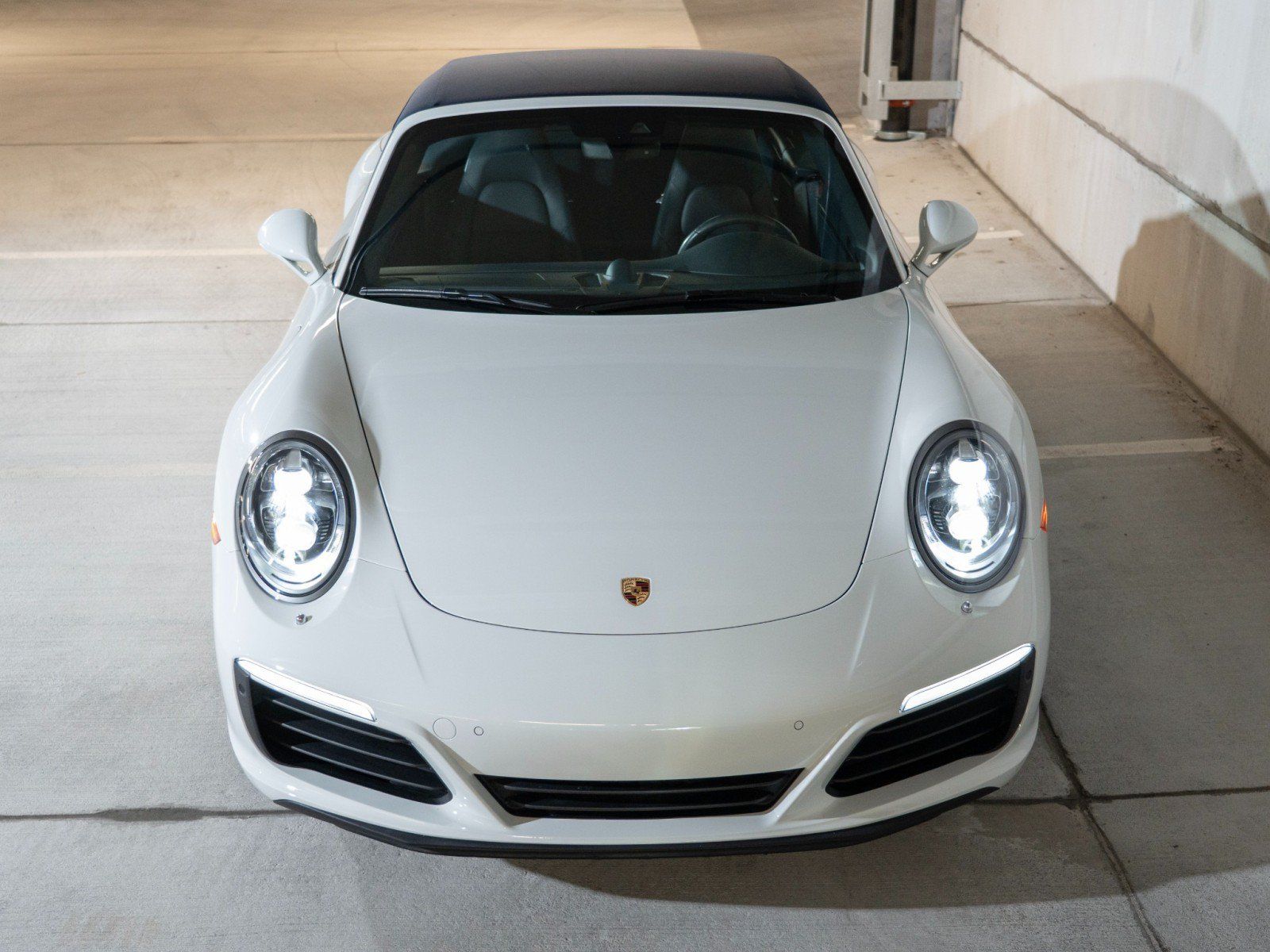 Certified 2017 Porsche 911 Carrera 4S AWD/4WD image 6