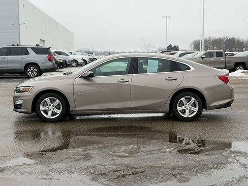 Used 2023 Chevrolet Malibu LT image 10