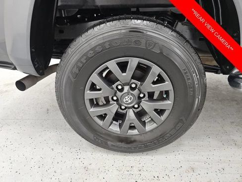 Certified 2023 Toyota Tacoma SR5 AWD/4WD image 8