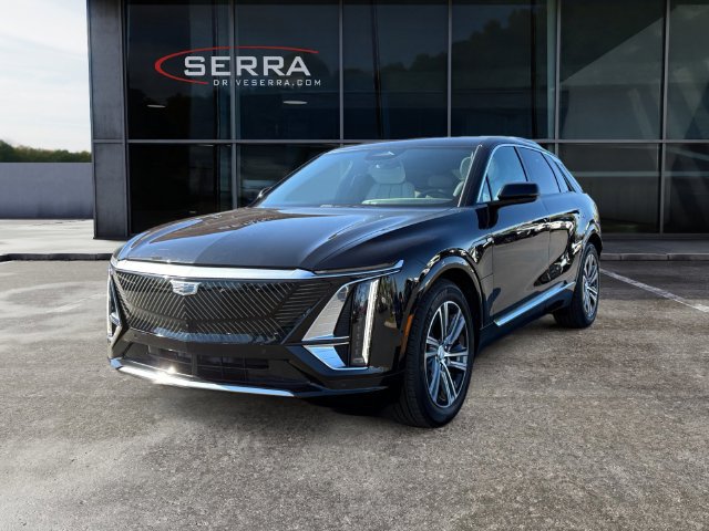 Used 2024 Cadillac Lyriq Luxury w/ LPO, Floor Liner Package AWD/4WD image 1