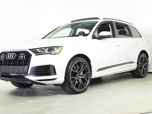 Used 2023 Audi Q7 3.0T Prestige w/ Prestige Package image 2