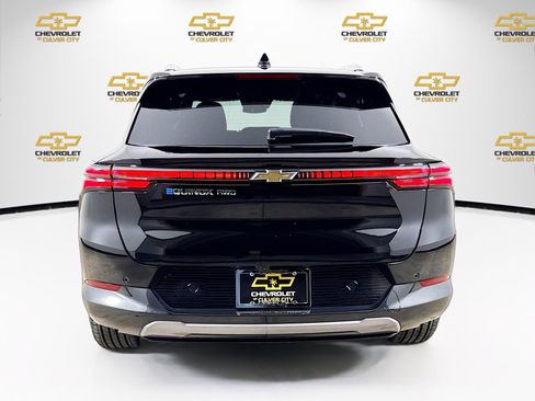Used 2024 Chevrolet Equinox EV LT image 6