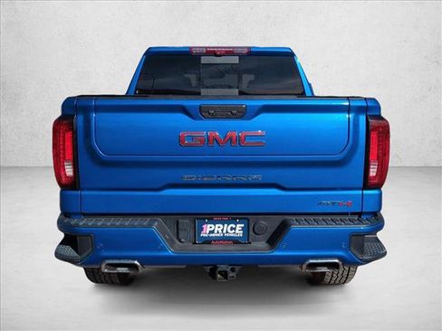Used 2024 GMC Sierra 1500 AT4 w/ Technology Package image 7