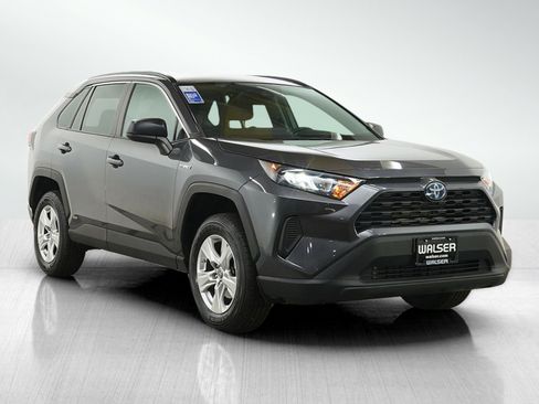Used 2021 Toyota RAV4 LE AWD/4WD image 7