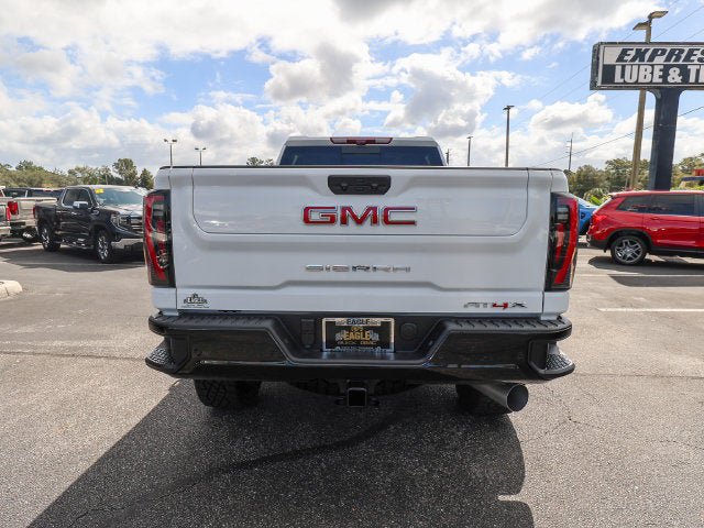 Used 2026 GMC Sierra 2500 AT4X AWD/4WD image 8