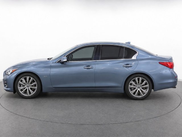 Used 2016 INFINITI Q50 3.0t Premium w/ Cargo Package RWD image 6