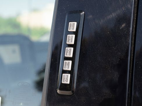 Used 2024 Ford F250 XLT image 14