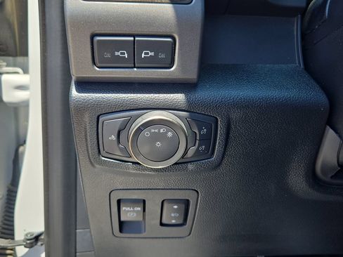 Used 2020 Ford F150 Raptor w/ Equipment Group 802A Luxury AWD/4WD image 25