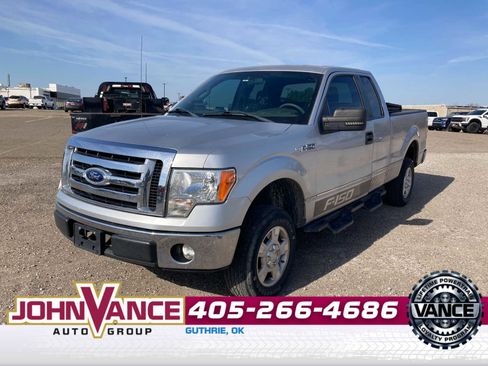 Used 2012 Ford F150 XLT image 1