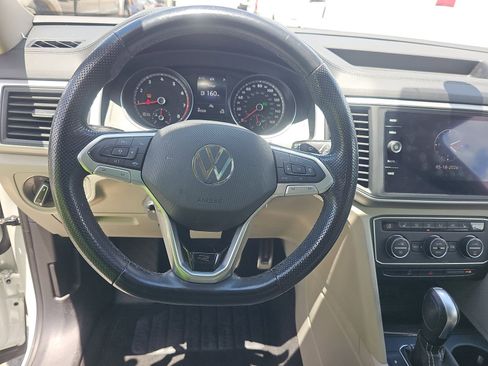 Used 2021 Volkswagen Atlas SE FWD image 8