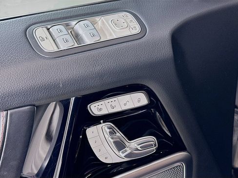 Used 2023 Mercedes-Benz G 63 AMG 4MATIC image 17