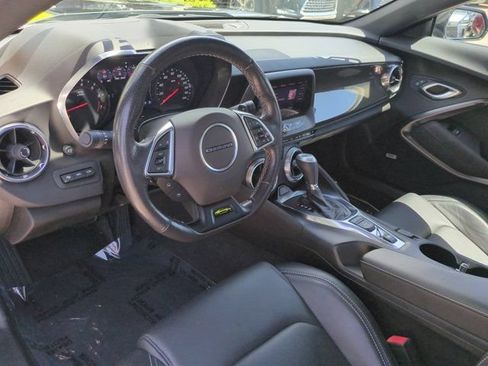 Used 2020 Chevrolet Camaro SS RWD image 15