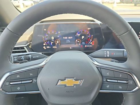 New 2025 Chevrolet Suburban High Country image 11