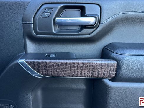 Used 2023 GMC Sierra 2500 Denali image 23