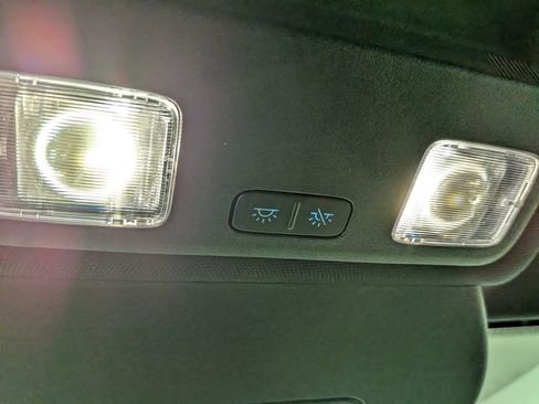 Used 2023 Ford Escape ST-Line image 31