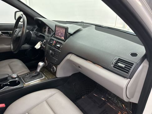 Used 2008 Mercedes-Benz C 350 Sport image 26