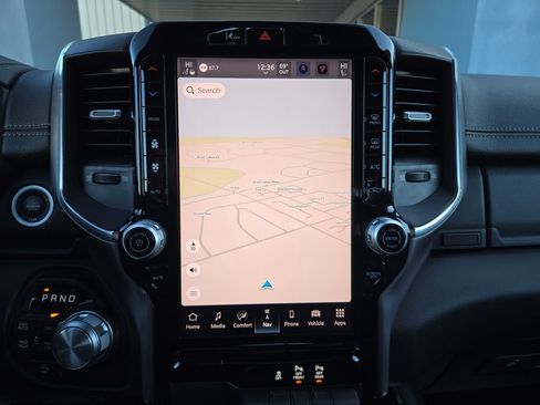 Used 2025 RAM 1500 Laramie image 24