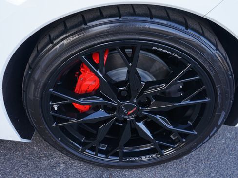 Used 2023 Chevrolet Corvette Stingray Premium Conv w/ Stealth Interior Trim Package image 29